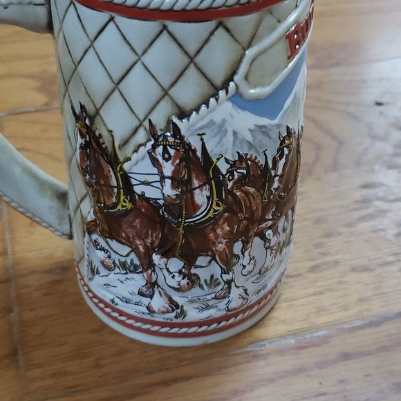 1985 BUDWEISER Stein - Picture 6 of 6